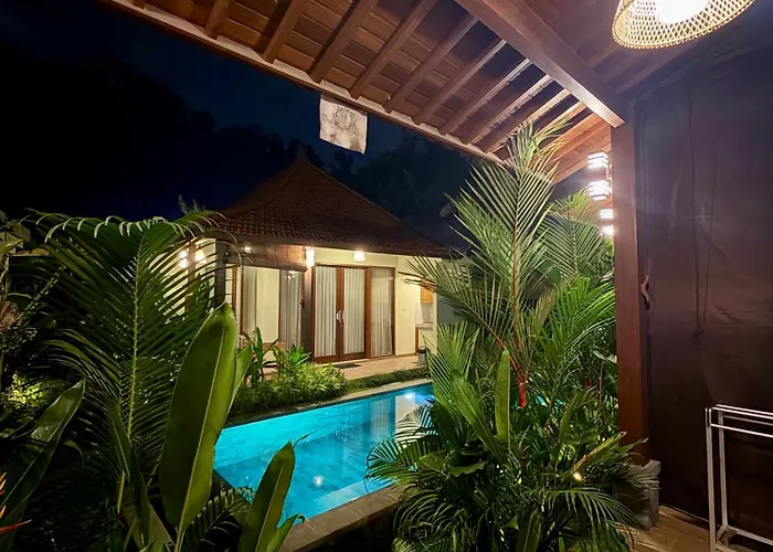 Cempaka Kembar 3* Ubud
